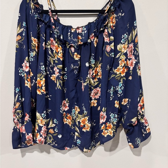 Navy Floral Off-Shoulder Blouse Plus Size 2X - Picture 6 of 6